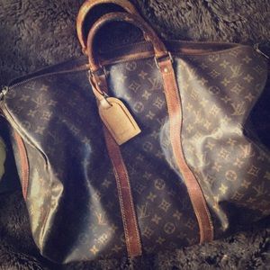 Very rare vintage LV carry bag. Original piece